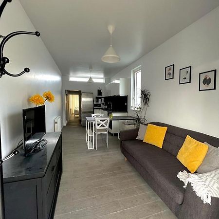 Newly Renovated 1 Bedroom Flat With Garden Pergola Ennis Exterior foto